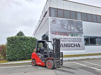4-Rad Gabelstapler Hangcha XF25G