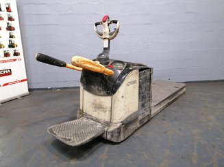 Niederhubwagen mit Deichsel Crown WT3060-2.0 - 4