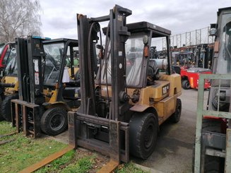 4-Rad Gabelstapler Caterpillar GP45K2