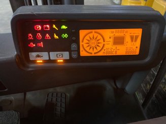 Elektrostapler Jungheinrich EFG220ac - 10