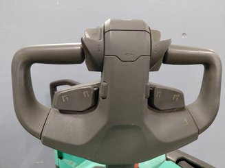 Niederhubwagen Fahrerstand Mitsubishi PBF25N3R MITSUBISHI - 8