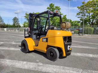 4-Rad Gabelstapler Caterpillar GP40N