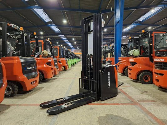 Gabelhochhubwagen mit klappbarer Plattform Hangcha CDD16-AZ3S - 1