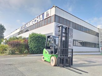 4-Rad Gabelstapler Hangcha XC30i