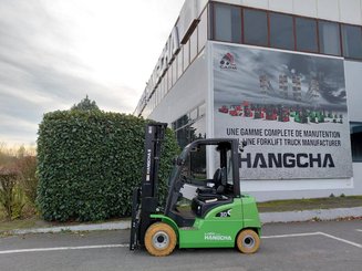 4-Rad Gabelstapler Hangcha XC30i