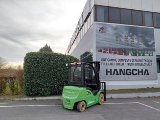 4-Rad Gabelstapler Hangcha XC30i