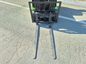 3-Rad Gabelstapler Hangcha X3W10-I (CPDS10-XD4-I)