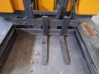 Mehrwege-Hochhubwagen FAC 4VR 2510