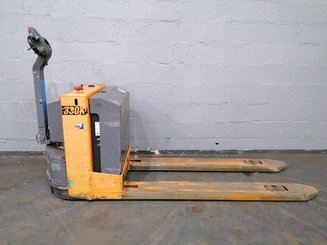 Niederhubwagen mit Deichsel OMG 330K - 5