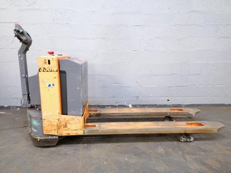 Niederhubwagen mit Deichsel OMG 330K - 1