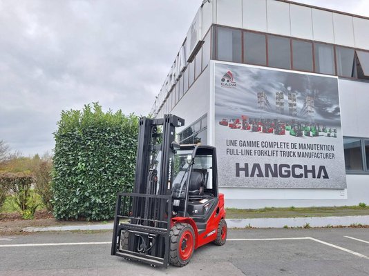 4-Rad Gabelstapler Hangcha XF30D-2 - 1