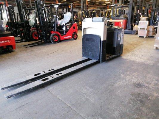 Niederhub-Kommissionierer Crown GPC3040 - 1