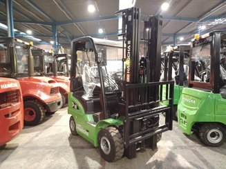 4-Rad Gabelstapler Hangcha XC18i