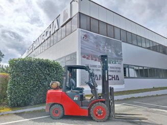 4-Rad Gabelstapler Hangcha XF35G