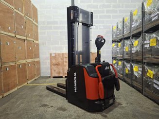 Gabelhochhubwagen mit klappbarer Plattform Hangcha CDD16-AZ3S