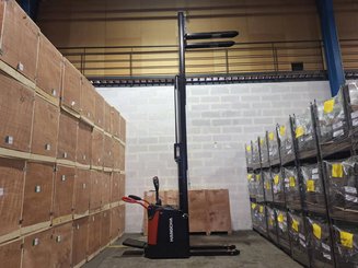 Gabelhochhubwagen mit klappbarer Plattform Hangcha CDD16-AZ3S