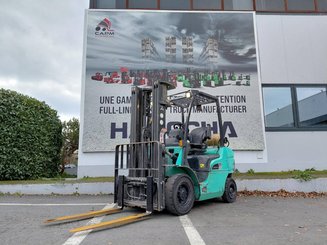 4-Rad Gabelstapler Mitsubishi FG25NT