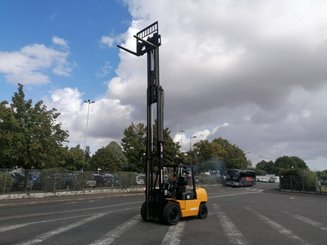 4-Rad Gabelstapler Hangcha R50D