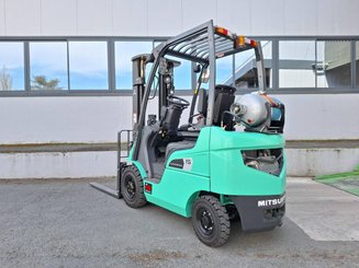 4-Rad Gabelstapler Mitsubishi FG15N