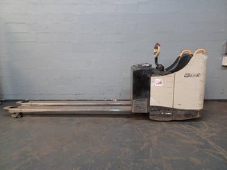 Niederhubwagen Fahrerstand Crown WT3040-20 - 1