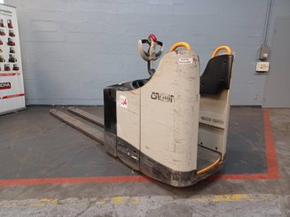 Niederhubwagen Fahrerstand Crown WT3040-20 - 2