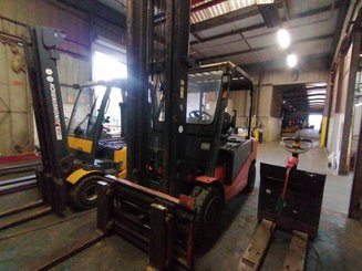 4-Rad Gabelstapler Hangcha J4W50