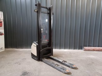 Hochhubwagen mit Deichsel Crown WF3000-1.0FT