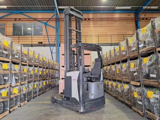 Schubmaststapler UniCarriers UHD-200-DTFVXF-955