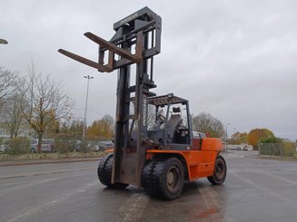 4-Rad Gabelstapler Doosan D1808-S
