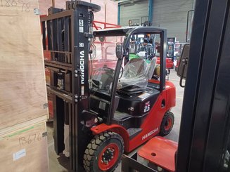 4-Rad Gabelstapler Hangcha XF25G - 1
