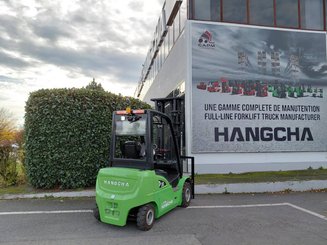 4-Rad Gabelstapler Hangcha XC30i