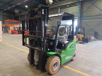 4-Rad Gabelstapler Hangcha XC25i