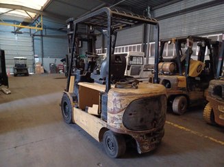 4-Rad Gabelstapler Caterpillar EP35K