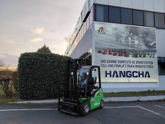 4-Rad Gabelstapler Hangcha XC25i