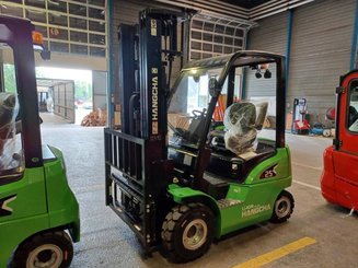 4-Rad Gabelstapler Hangcha XC25i