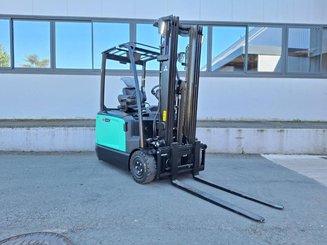 3-Rad Gabelstapler Mitsubishi FB16N2T
