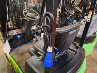 3-Rad Gabelstapler Hangcha X3W15i (CPDS15-XD4-SI)