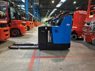 Niederhubwagen Fahrerstand Hangcha CBD20-AC2S-iSU