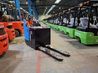 Niederhubwagen Fahrerstand Hangcha CBD20-AC2S-iSU