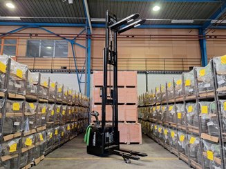 Gabelhochhubwagen mit klappbarer Plattform Hangcha CDD16-AC2S-LI