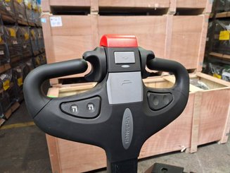 Gabelhochhubwagen mit klappbarer Plattform Hangcha CDD16-AC2S-LI