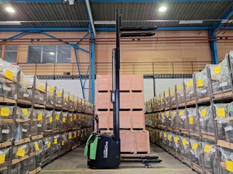 Gabelhochhubwagen mit klappbarer Plattform Hangcha CDD16-AC2S-LI