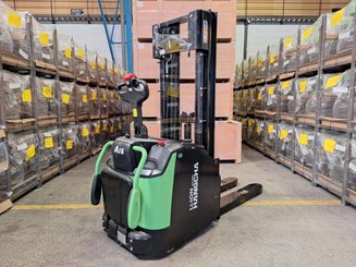 Gabelhochhubwagen mit klappbarer Plattform Hangcha CDD16-AC2S-LI - 4