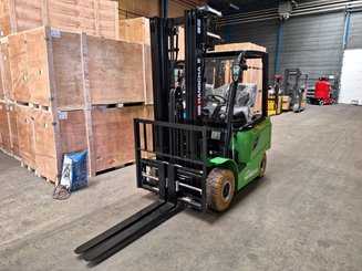 4-Rad Gabelstapler Hangcha AE20Ci