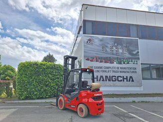 4-Rad Gabelstapler Hangcha XF35G-2
