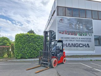 4-Rad Gabelstapler Hangcha XF35G-2