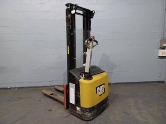 Hochhubwagen mit Deichsel Caterpillar NSP12N