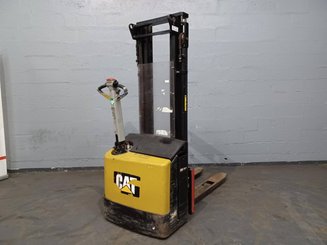 Hochhubwagen mit Deichsel Caterpillar NSP12N