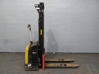 Hochhubwagen mit Deichsel Caterpillar NSP12N