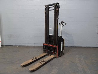 Hochhubwagen mit Deichsel Caterpillar NSP12N